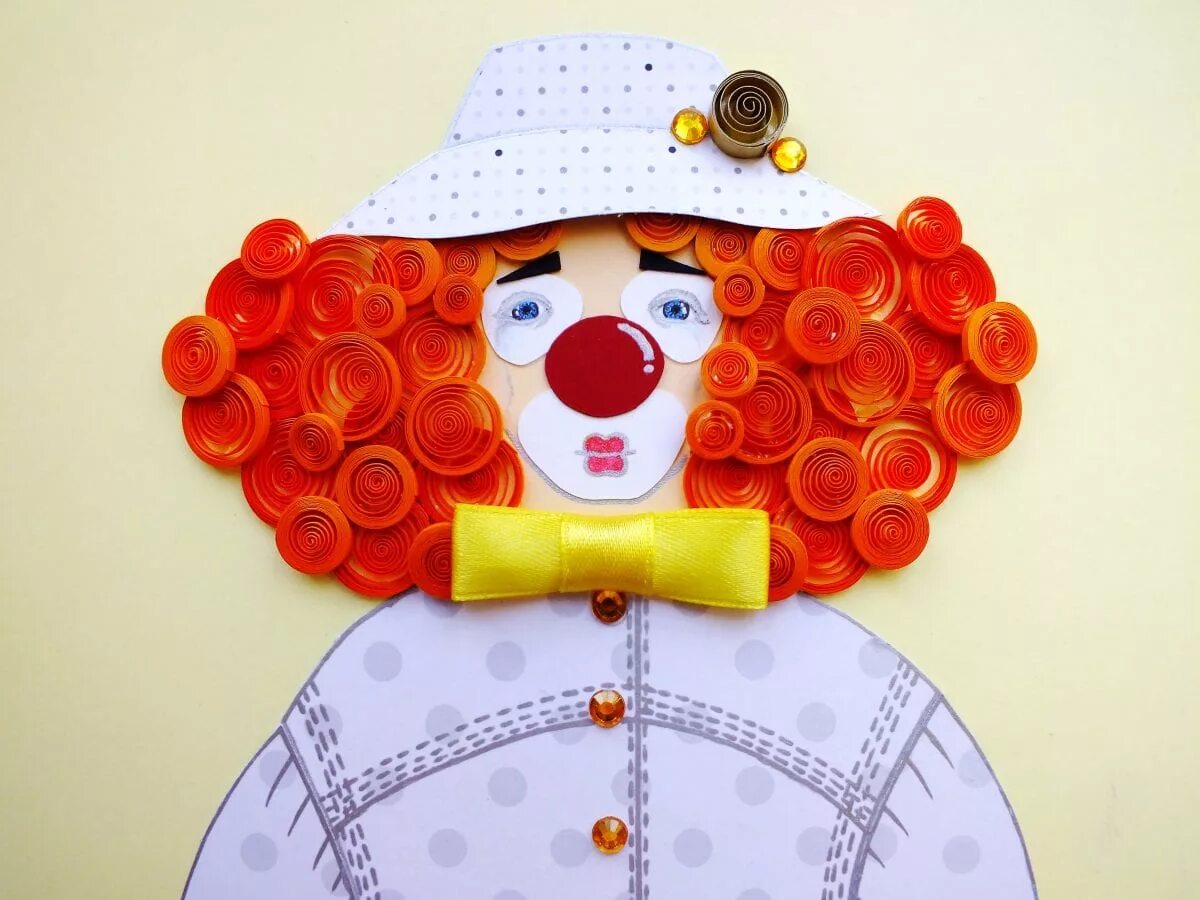 поделка клоун. поделка клоун. клоун поделка из бумаги. поделка клоун. поделка клоун из цветной бумаги.