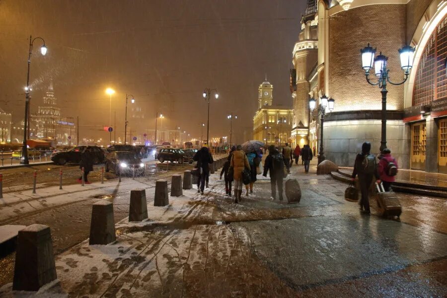 Уф сегодня москва. Таблица уф индекса. Гибридный уф принтер dyss apollo. Уф сегодня москва. Центр москвы сейчас.