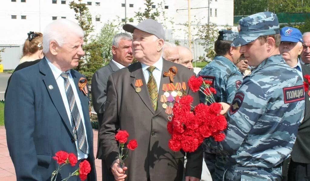 17 апреля день ветеранов и внутренних войск мвд россии. День ветерана органов внутренних дел и внутренних войск мвд россии. День ветеранов органов внутренних дел и внутренних войск рф. День ветеранов овд и вв мвд россии. Ветеран органов внутренних дел и внутренних войск.