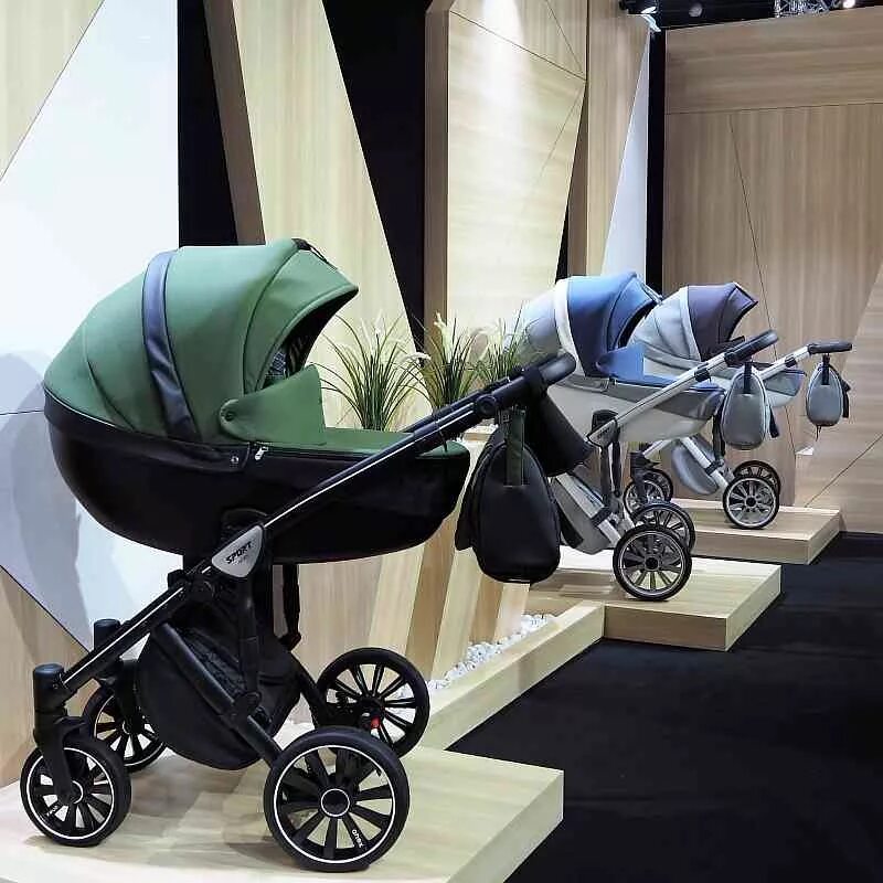 Московское коляски. Retrus avenir 3 в 1. Московское коляски. Московское коляски. Коляска 3 в 1 б/у.