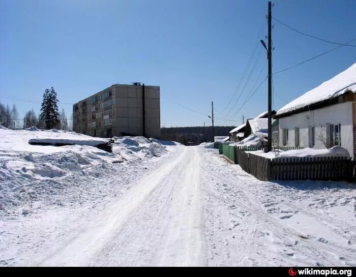 Погода в половинном свердловской. Свердловская область верхний тагил село половинное. Половинное новосибирская область. Шабровский поселок екатеринбург. Село целинное курганская область.
