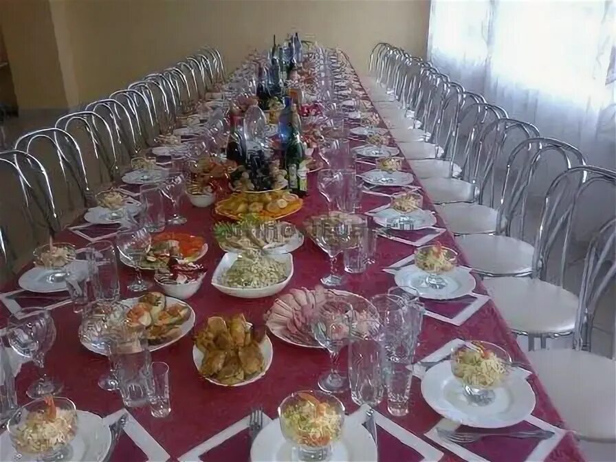 Поминальный зал феникс череповец. Поминальный зал феникс череповец. Поминальный обед фото. Поминальный зал в канске. Куйбышева.