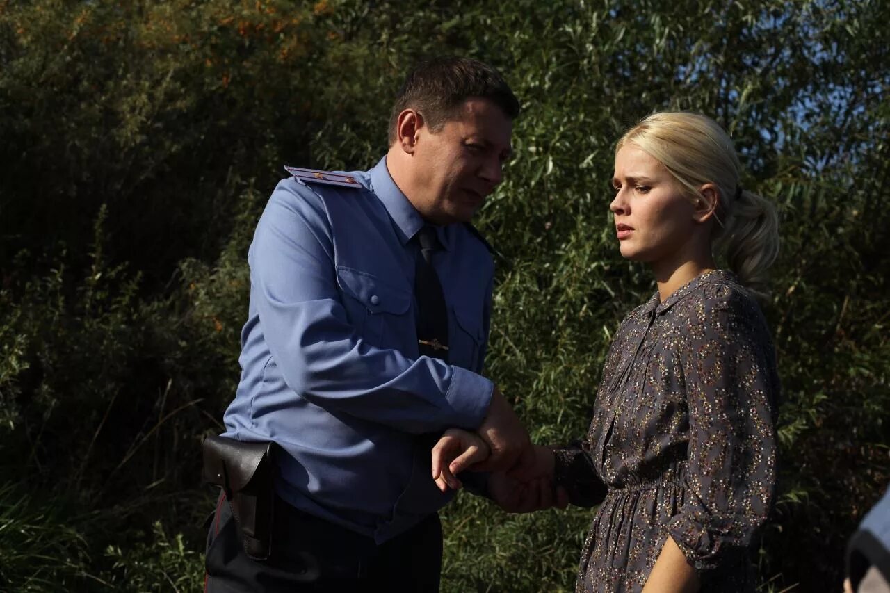 Королева бандитов 13. Королева бандитов 1 сезон 13. Королева бандитов полина. Королева бандитов 1 сезон 13. Ольга штыркова королева бандитов.