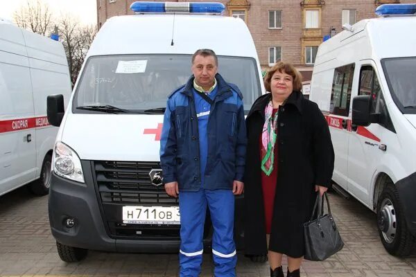 Скорая брянск телефон. Красногорская ЦРБ Брянская область. Больница красная гора Брянской области. Красногорская ЦРБ Брянская область Брук ла. Оперативный отдел скорой Красногорск.