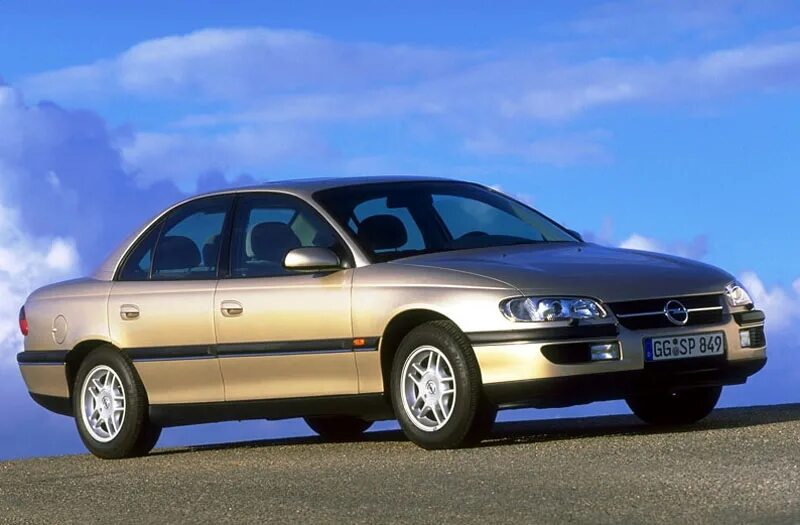 Опель омега б 5. Opel Omega b 1994-1999. Опель Омега седан 1994. Opel Omega 1999. Opel Omega 1994.