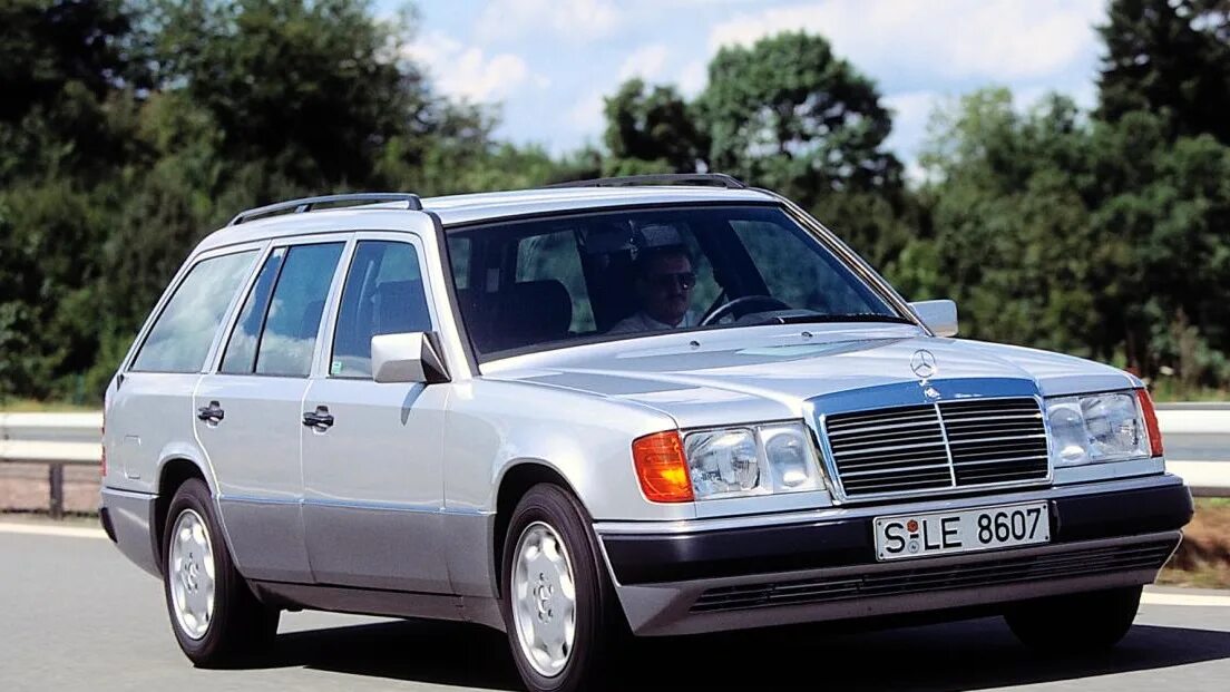 Mercedes Benz 124 универсал. Мерседес w124 универсал. Мерседес е124 универсал. Mercedes Benz w124 e230.