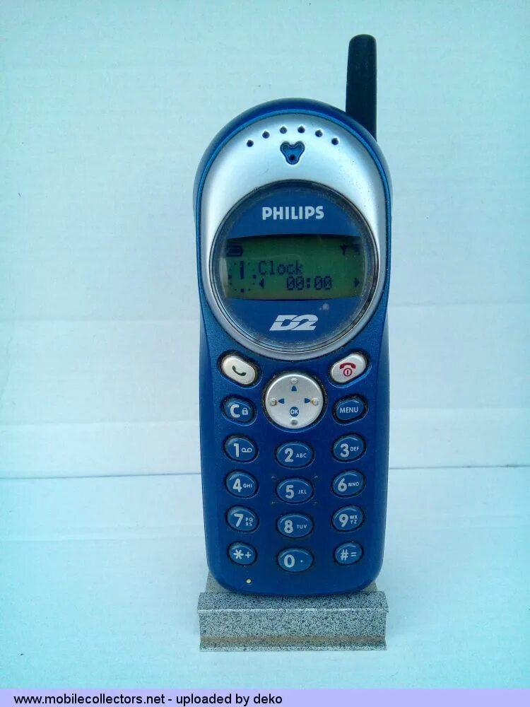 Philips phone 2007. Филипс мобильные телефоны 2000 годов. Филипс сотовый 2000. Филипс сотовый 2000. Телефон philips 180.
