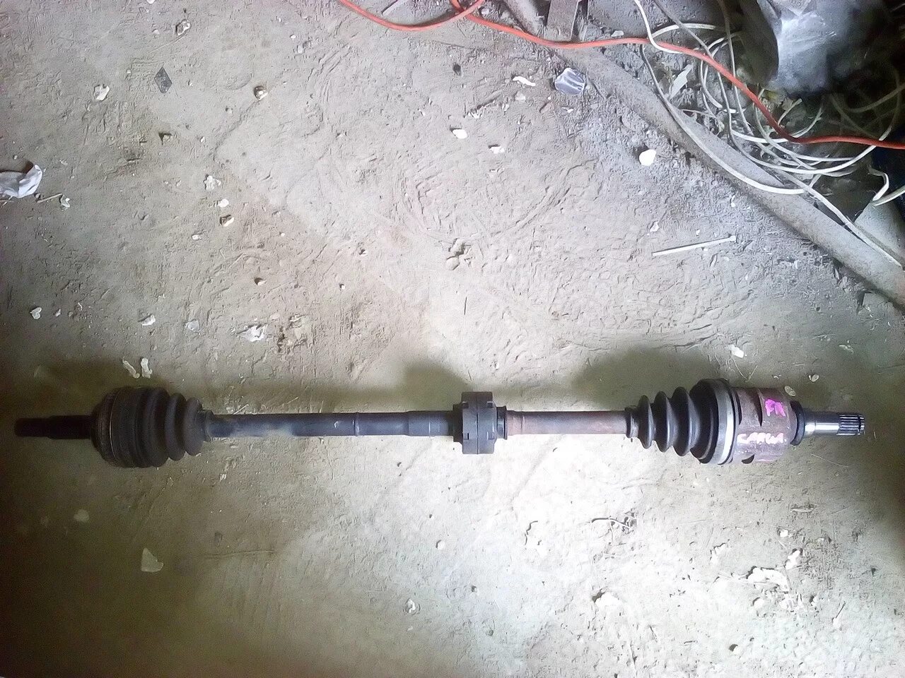 Мазда демио dy3w 2004г подвесной подшипник. 4 акпп. Фото правого привода. Привод правый spectra без абс артикул. Фото правого привода.