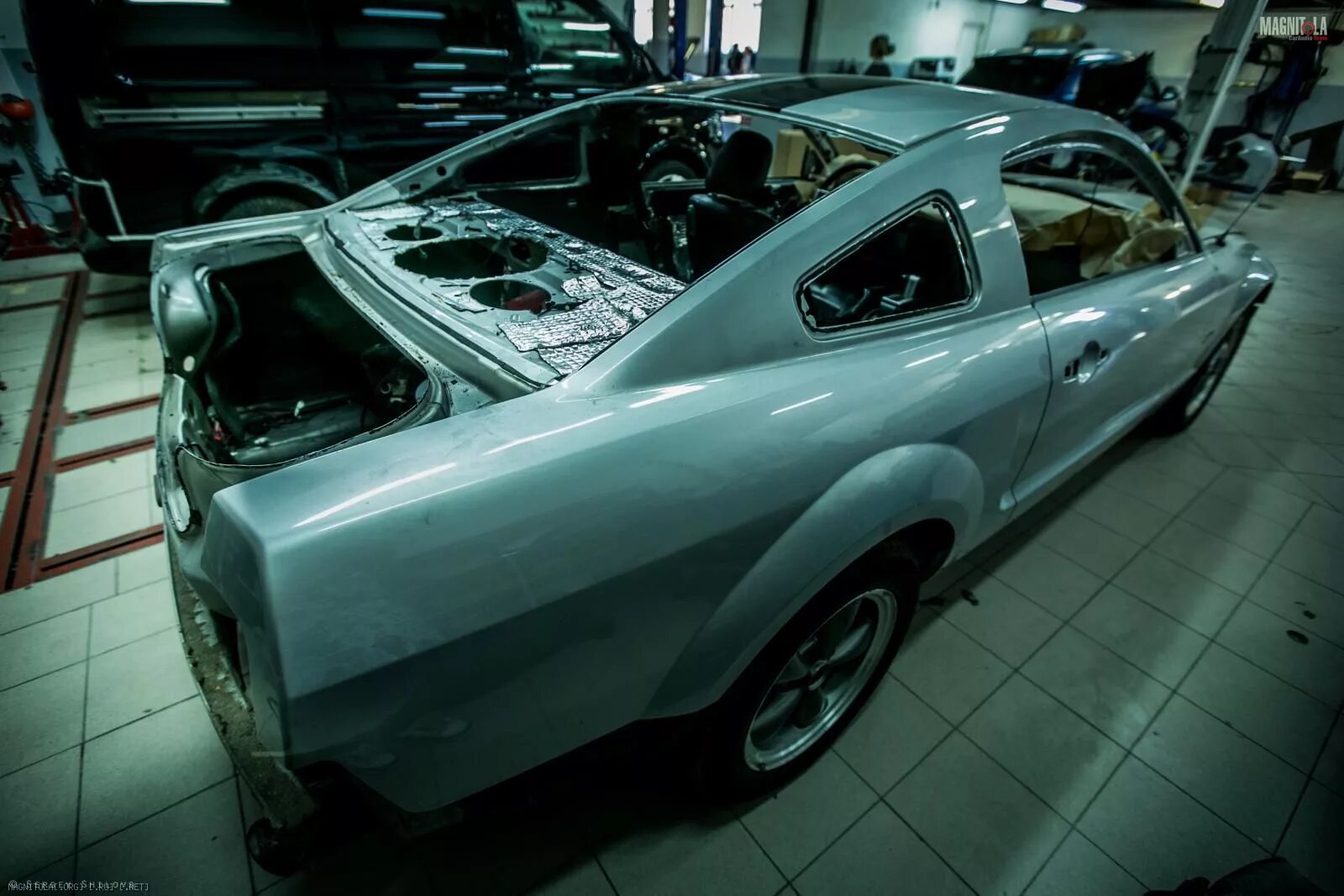 катафорез цинк. оцинковка кузова. какие китайские автомобили с оцинкованным кузовом. мазда оцинкованный кузов 1995. цинкование кузова автомобиля.