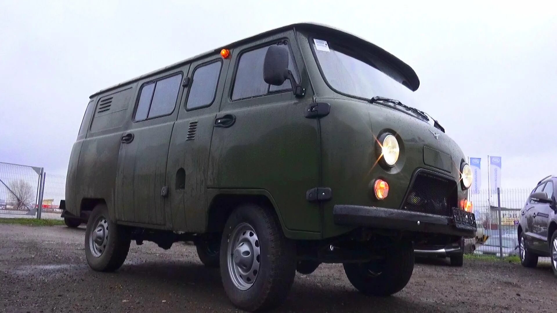 Где купить уаз буханку. УАЗ 452 3909. УАЗ-452 3909 Буханка. UAZ 3909 Буханка. УАЗ Буханка 2206.