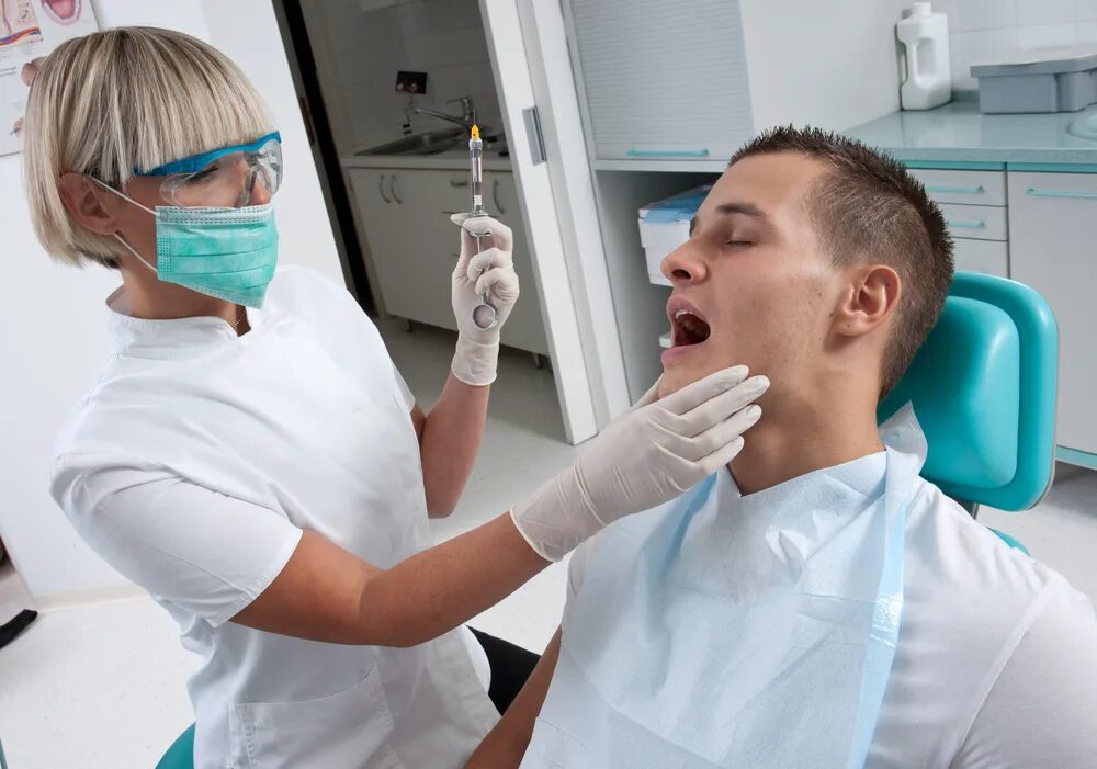 Стоматологи без работы. Стоматолог картинки. Анестезия в стоматологии Эстетика. Эстетика женщина стоматолог. Стоматолог ортопед женщина.