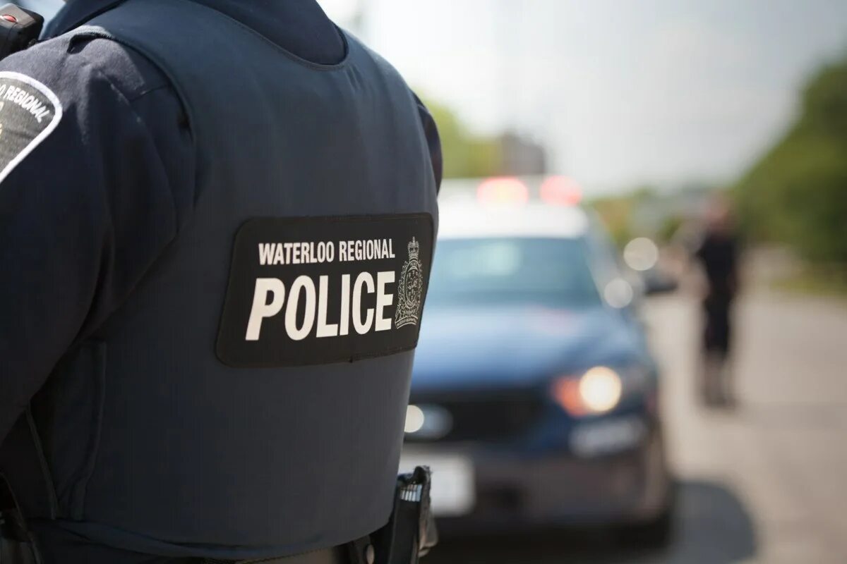 Drive by shooting. Полиция расследование. Police investigations. Ордер полиции. Полиция чикаго форма.