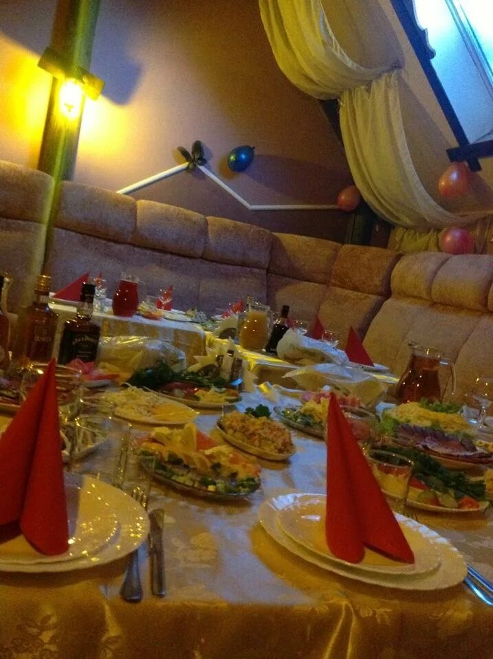 Кафе барыши. Кафе ани на софийской. белозерская 17г кафе ани. кафе ани пересыпь. ани бибирево кафе.