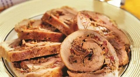 Рулет свиной с курицей