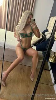 Karmen Eve Nude OnlyFans Leaks.