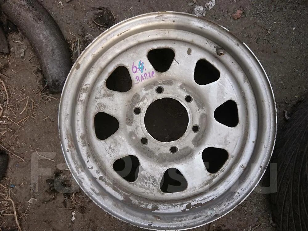 Диски на toyota rav 4 1994-2000. Штампованные диски ниссан r14. Штампованные диски ниссан террано. Ниссан террано 2 штампованные диски. Nissan terrano на штампованных дисках.