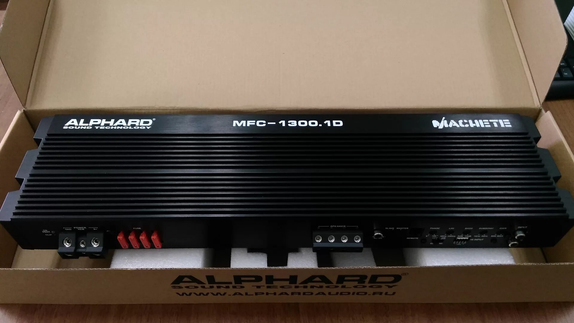 Alphard mfc. Усилитель альфард моноблок. моноблок альфард мачете 1300. усилитель alphard 1.1300. усилитель альфард 1300.