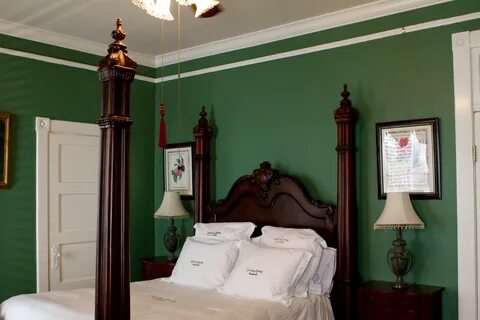 Book room green
