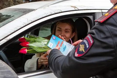 Водитель цветов