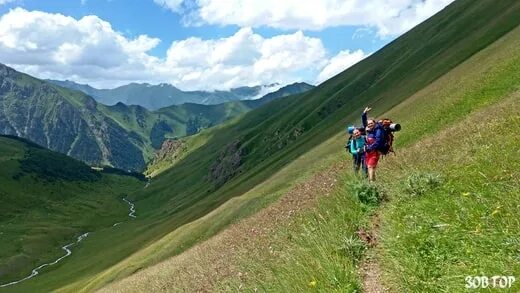 Река муха. Перевал муху в Теберде. Долина реки муху до перевала Мухинский. Река муху Теберда. Долина реки муху.