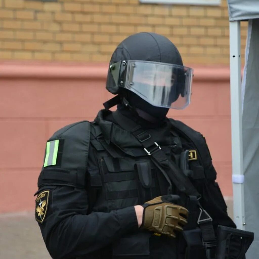 омон экипировка. полиция рф омон. омон. омон москва мвд. боец омона.