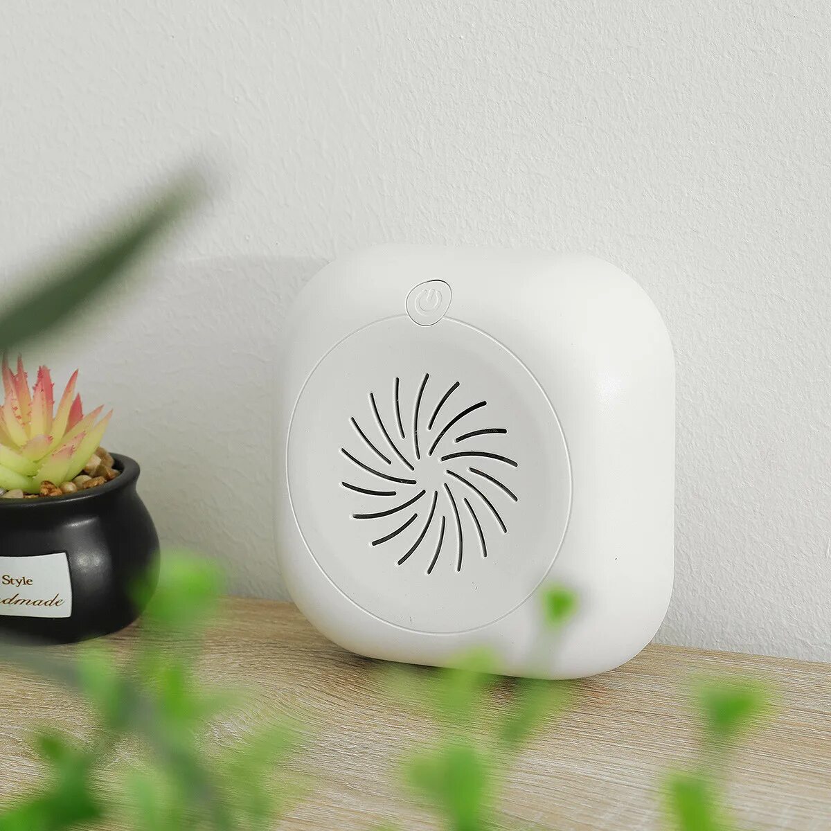 Озонатор-ионизатор воздуха для квартиры. Ozoneair озонатор Ozone. Озонатор purifiring Air. Ozone Air Purifier x1 PC.