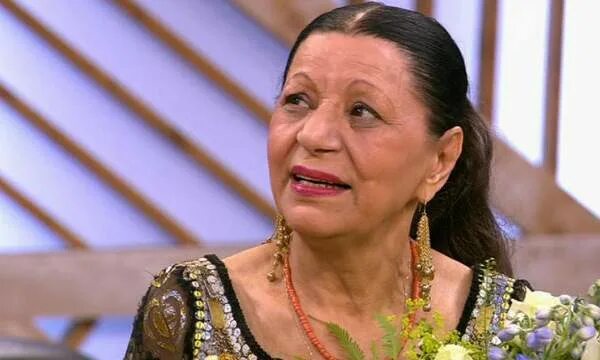 Цыганка шелоро актриса. Цыганка сони. Цыганка сони. Цыганка сони. Цыганка сони.