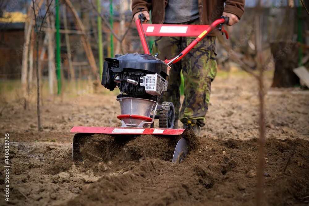 Техника для обработки земли. Мотоблок или культиватор. Мотоблок Tiller. Культиватор для виноградников. Трактор культиватор для дачи.