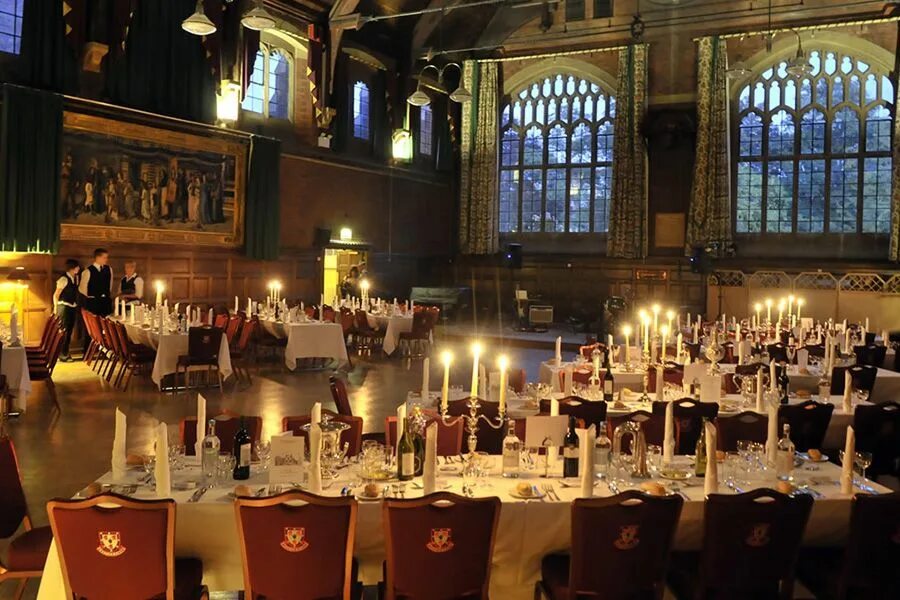 Dining hall. Formal Hall Cambridge. Formal Hall Oxford. Dinner in Formal Hall Oxford. May Ball in Cambridge.