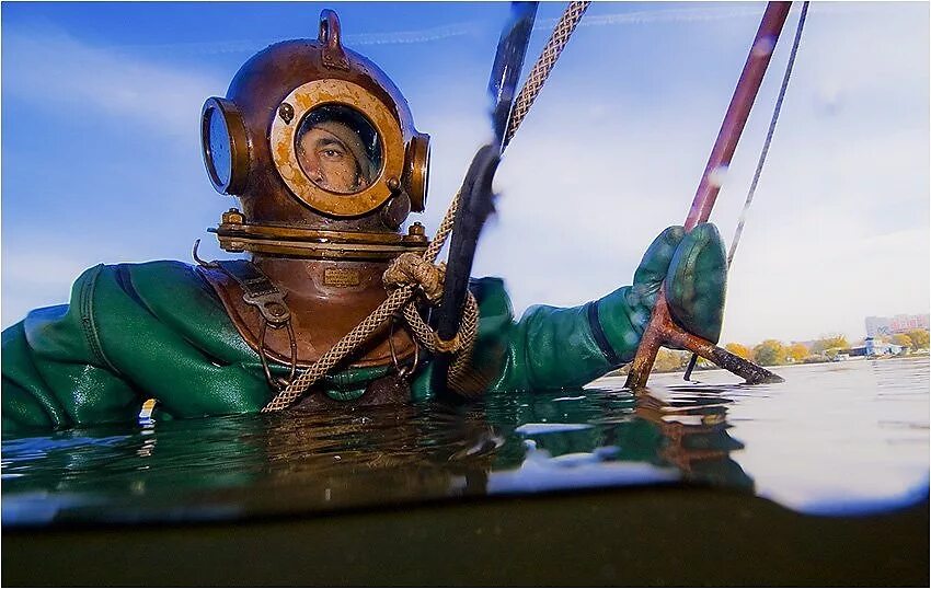 Водолазный скафандр трехболтовка. Эпрон-2 водолазный костюм. СВУ-5 водолазное снаряжение. Водолазное снаряжение СВУ-2. Скафандр погружение