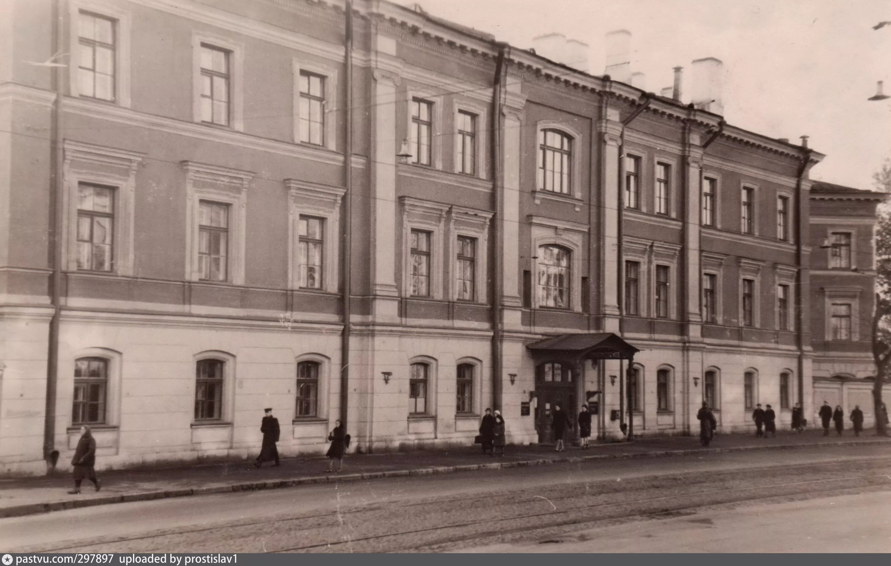 Больницы ковид 19. Военно медицинская Академия СПБ 19 век. Медицинская Академия Кирова 19 век. ВМА Кирова клиника детских болезней. Больница в Санкт-Петербурге 19 век.