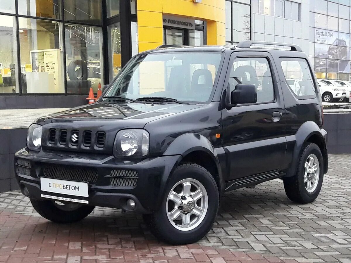 Купить сузуки джип. Джип Сузуки Джимни. Suzuki Jimny 3 дверный. Сузуки Джимни трехдверный. Судзуки мини джип.