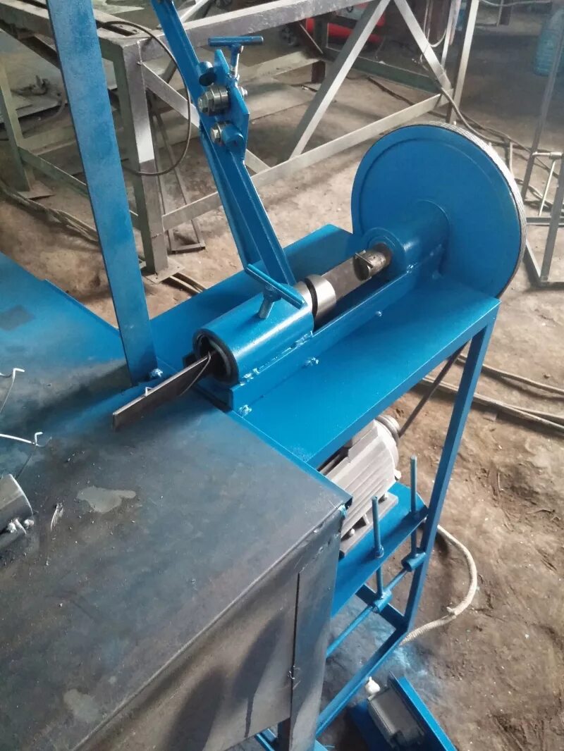 Станок для сетки рабицы м747. Станок полуавтомат-"рабица-220". Станок для производства рабицы сс2300. Станок для изготовления сетки рабицы. Станок для производства сетки рабица.