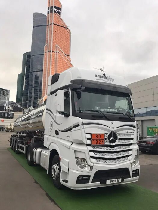 пролив фирма минск. эффект удара волны при перевозке наливных грузов. пролив транспортная компания минск. пролив транспортная компания сайт. рефрижератор для перевозки наливных грузов.