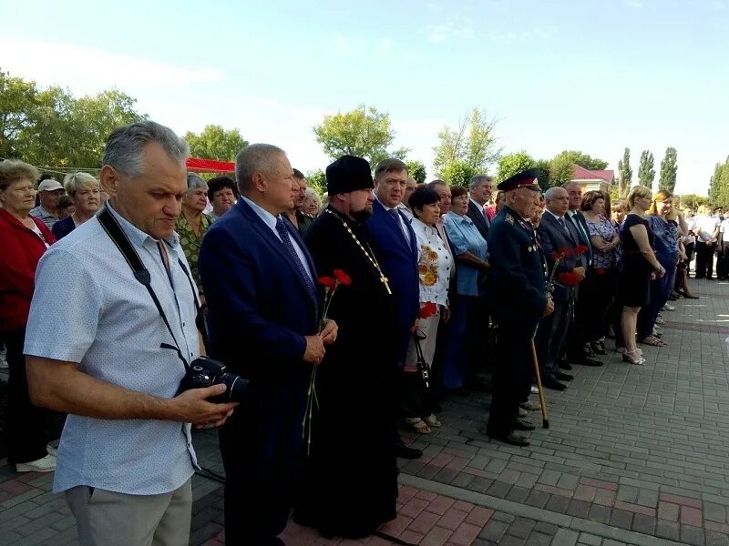 Погода поворино воронежской на неделю. Поворино. Поворино Воронежская область. Аллея в Поворино. Город Поворино.