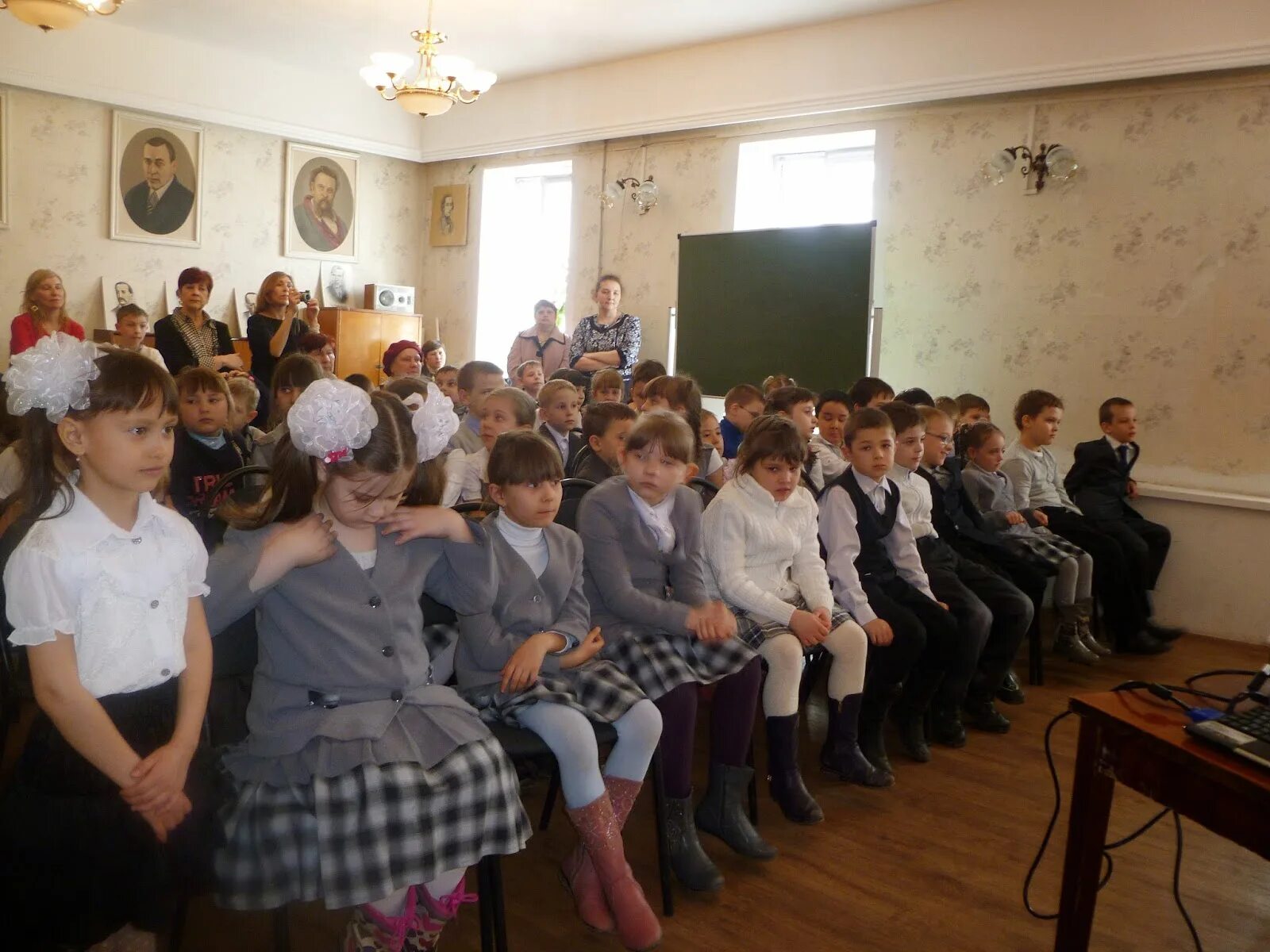 школа 1 бузулук директор. школа 1 бузулук. басманова учителя. в. преподаватели физкультуры город бузулук.