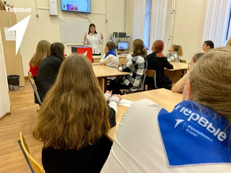 Созвездие архангельск официальный сайт интеллектуальная школа. Работа специалист сыктывкар. Карнова ольга дзержинск. Премия года девушка. Перспективы сыктывкара.