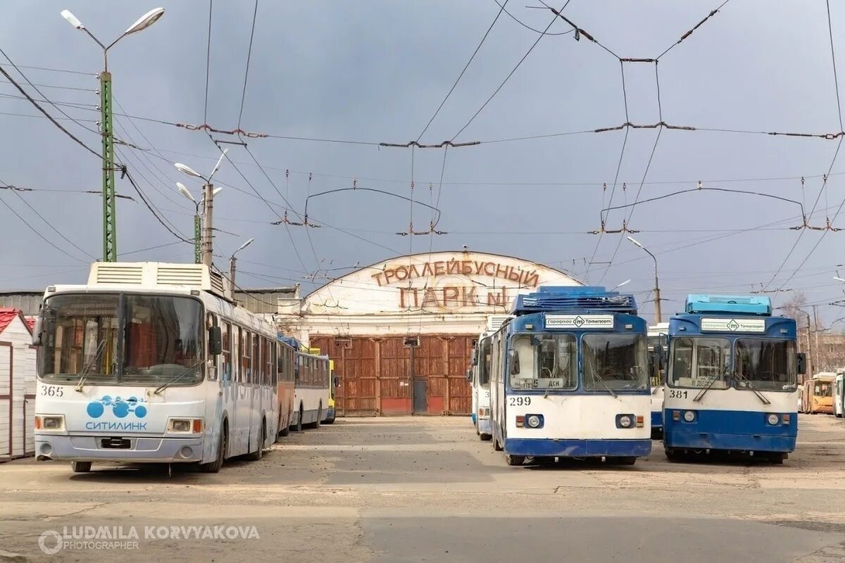 Троллейбусное предприятие смоленск. Троллейбусное депо петрозаводск. троллейбусное управление петрозаводск. петрозаводский троллейбус. новые троллейбусы в петрозаводске.