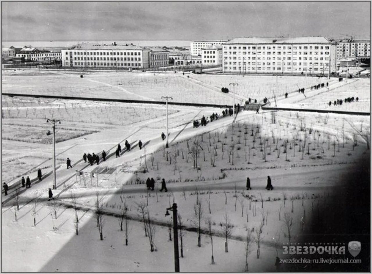 Северодвинск заводчане. Северодвинск 1968 год. Северодвинск в 90-е годы. Северодвинск ретро. Северодвинск в прошлом.