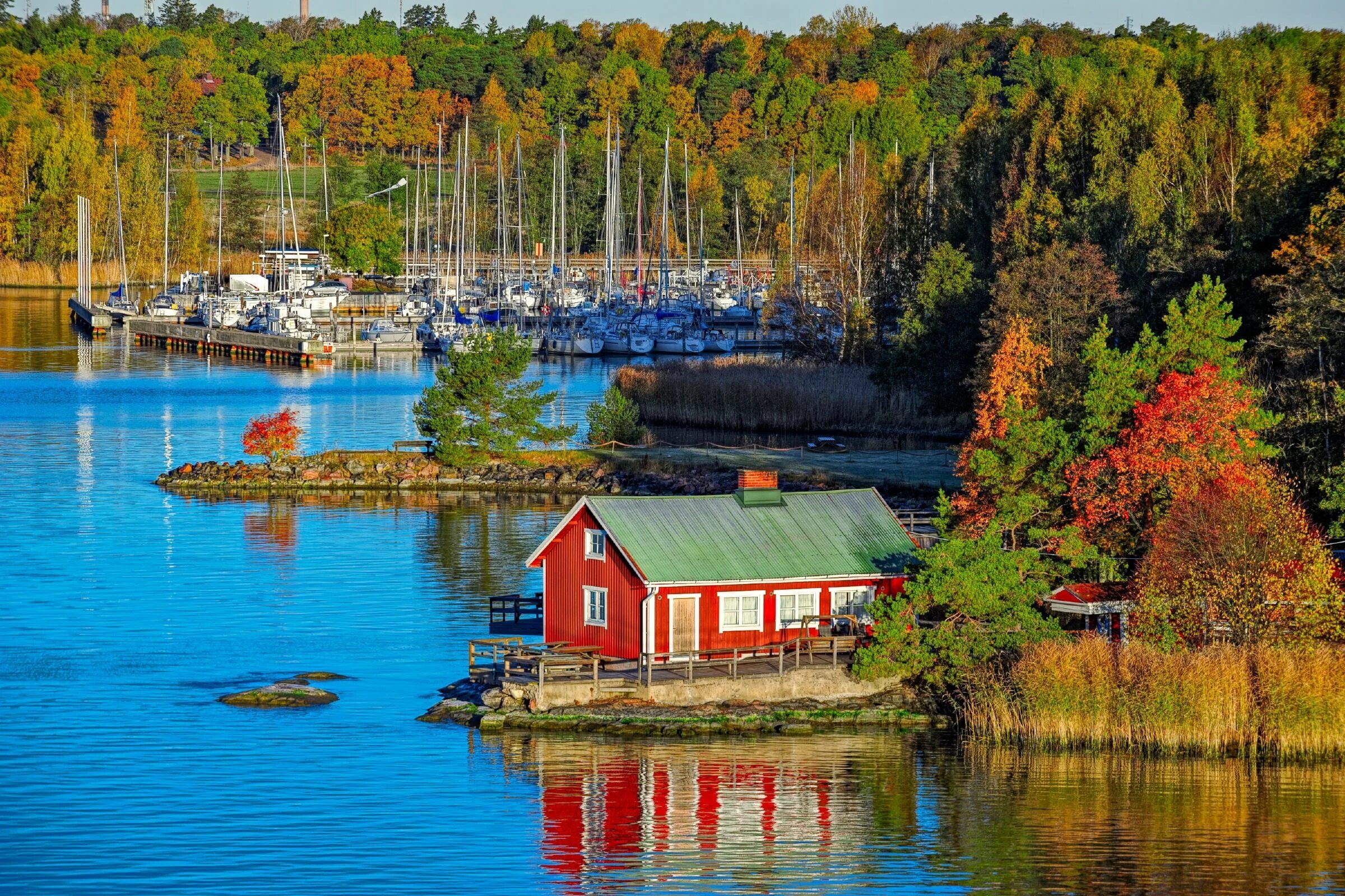 Озеро Суоми Финляндия. Суоми город в Финляндии. Финляндия Хельсинки природа. Хельсинки озера Финляндии.