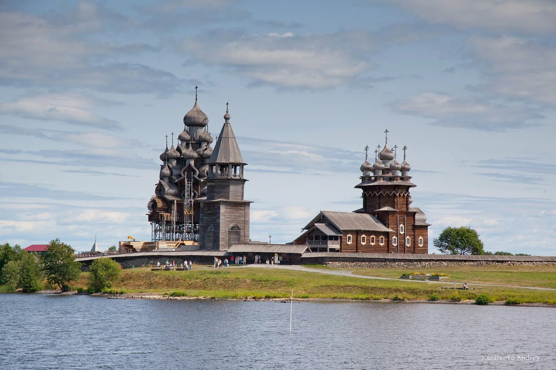 Кижи музей-заповедник. Остров Кижи Карелия. Спасо Кижский Погост. Ансамбль Кижского погоста.