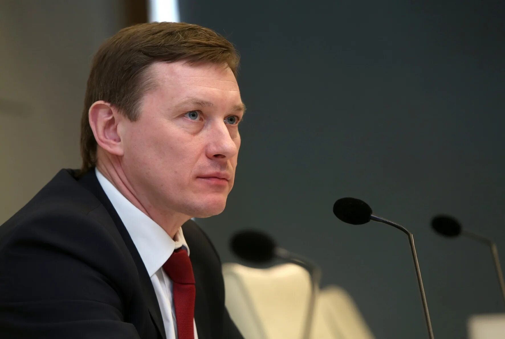 Михаил москвин вице-губернатор ленинградской области. Бывший вице губернатор. Бывший вице губернатор. Сергей козырев вице-губернатор. Вице-губернатор петербурга по жкх сергей козырев.