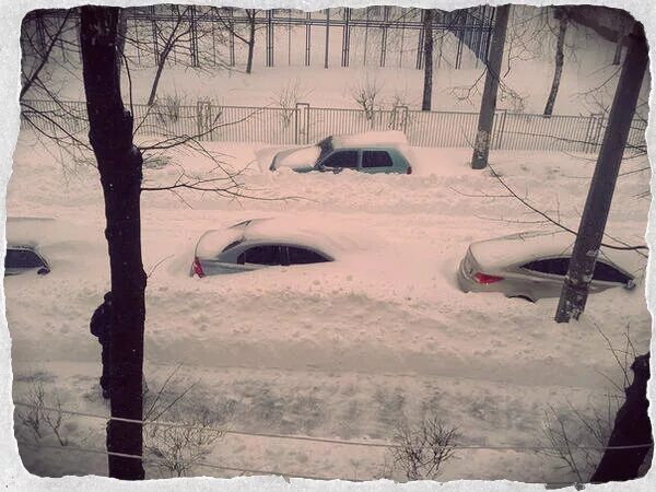 Снегопад в марте 2013 в курске. Снегопад курск 2013. Снегопад в курске 2013 курск март. Курск снегопад март 2013. Снегопад в курске в марте 2013 года.