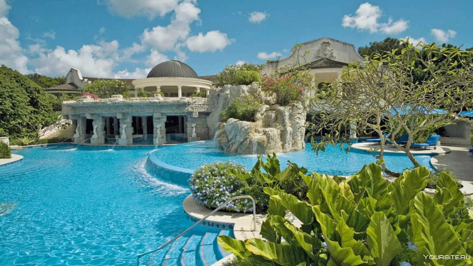 Страна известный курорт. Sandy Lane (Сэнди Лейн), Барбадос. Barbados курорт. Sandy Lane Hotel Barbados. Барбадос Luxury Hotel.
