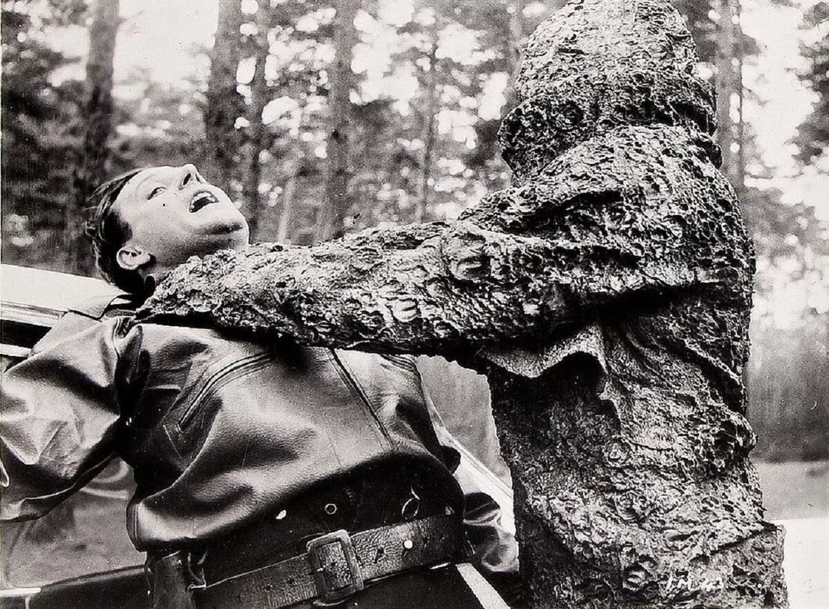 Первый человек в космосе. Космический человек фильм 1959. First man into space 1959. First man into space 1959. First man into space.