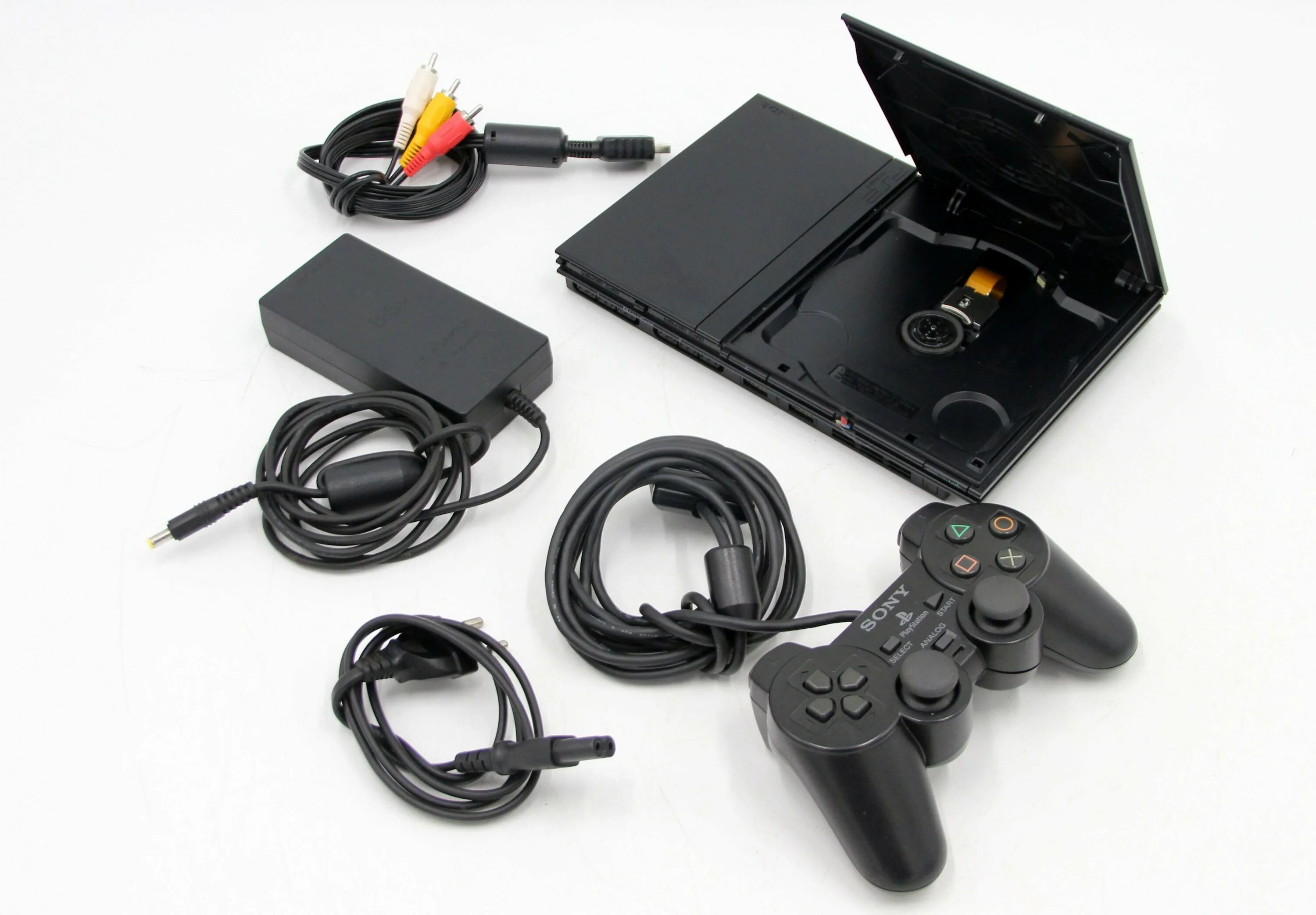 Sony ps2 fat. Playstation 2. Как установить плейстейшен 2. Sony playstation 2 чёртёж. Ps2 на современном телевизоре изображение.