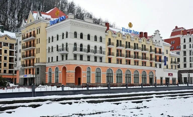 Отель Tulip Inn Rosa Khutor 3*.