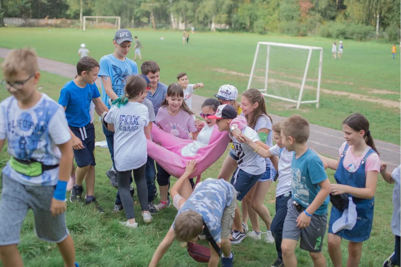 Fox camp лагерь ижевск. Фокс кэмп лагерь диабет. Пи кэмп лагерь челябинск. Детский лагерь. Fox camp лагерь для детей.