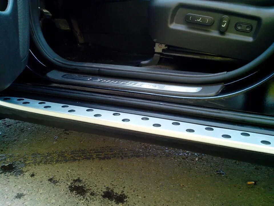 Как снять накладки порогов на хендай Removal and installation of facings of salon Hyundai Solaris