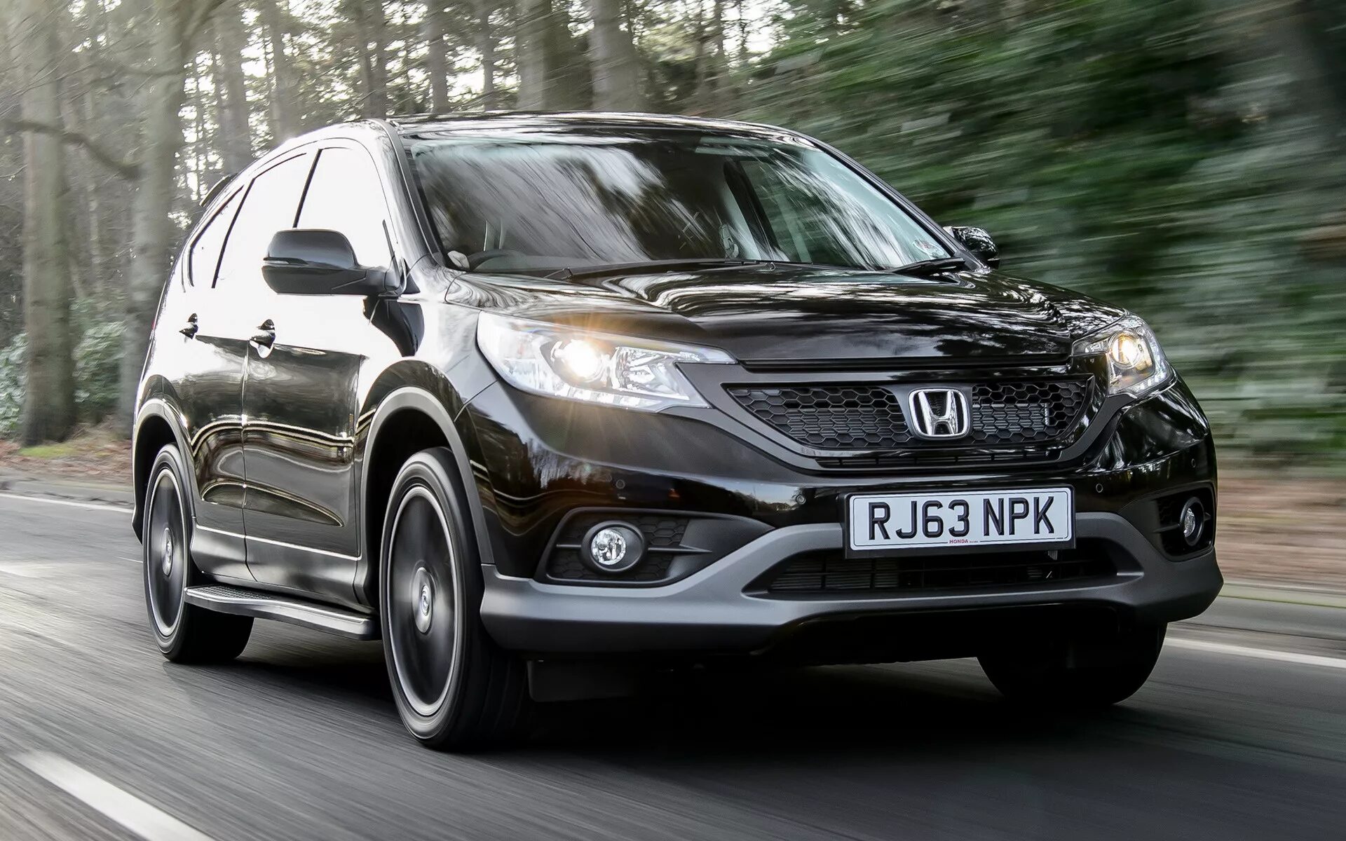 Автомобиль honda cr v. Honda CR-V. Хонда CR-V 2014. Honda CRV 2014. Хонда ЦРВ 2014 черная.